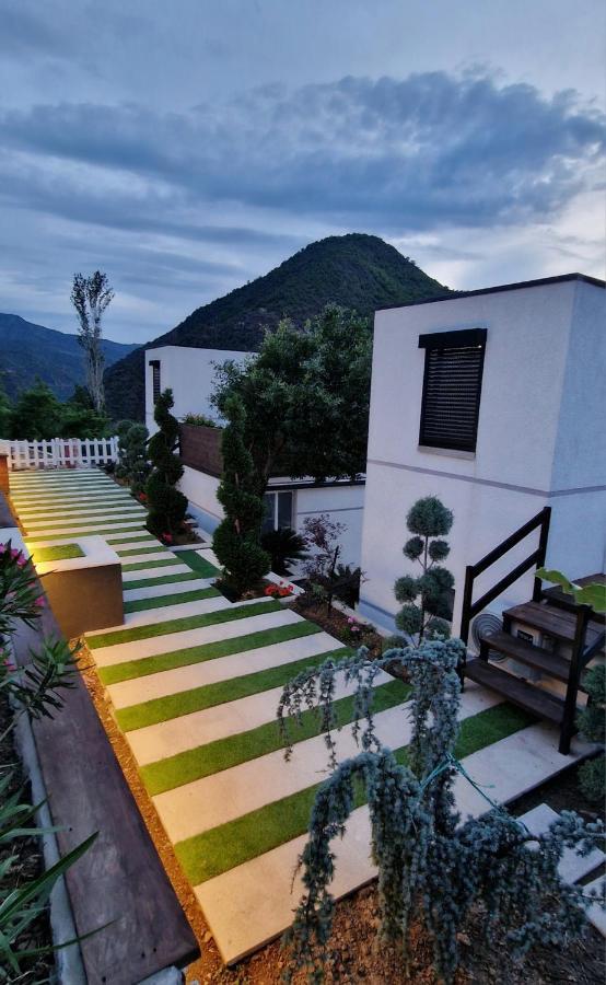 Koman Paradise By Romina Shkodër Esterno foto