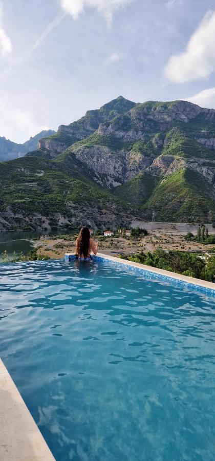 Koman Paradise By Romina Shkodër Esterno foto