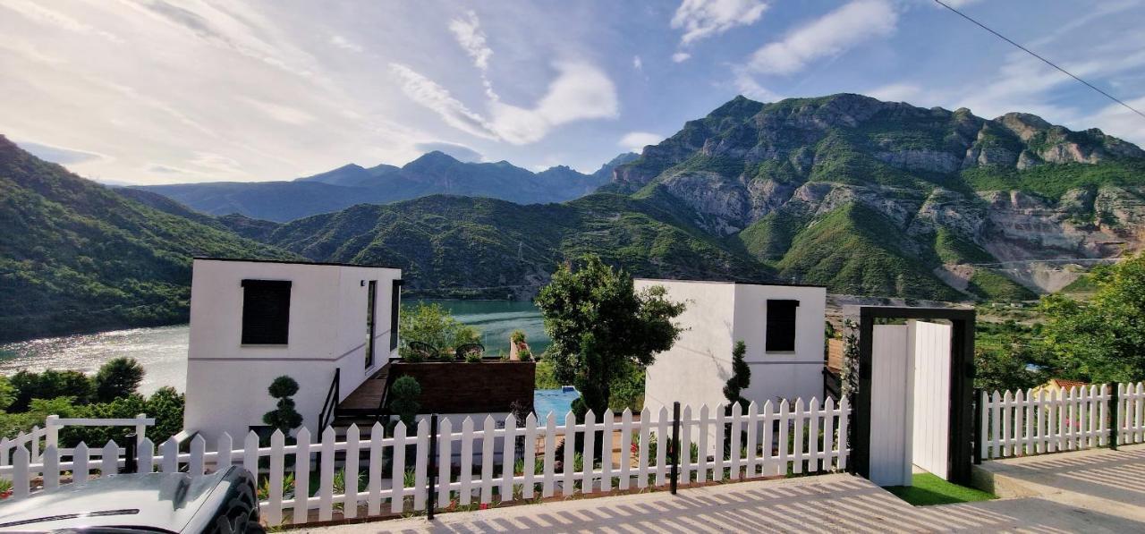 Koman Paradise By Romina Shkodër Esterno foto